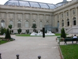 Grand Palais back..